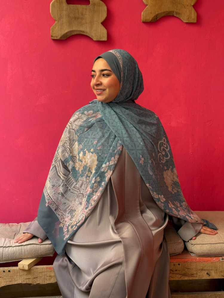 َQebla Scarf