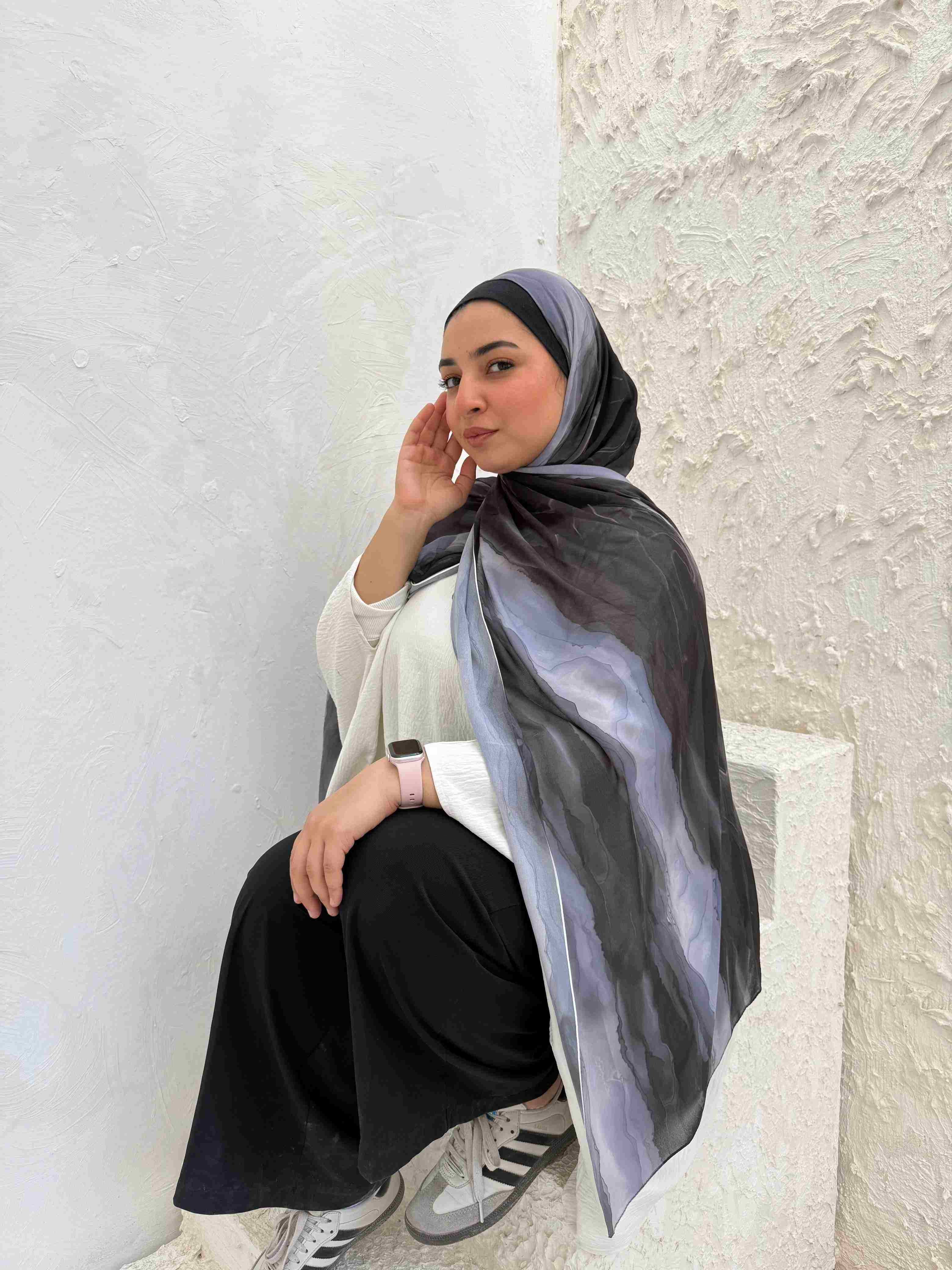 Black Waves Scarf