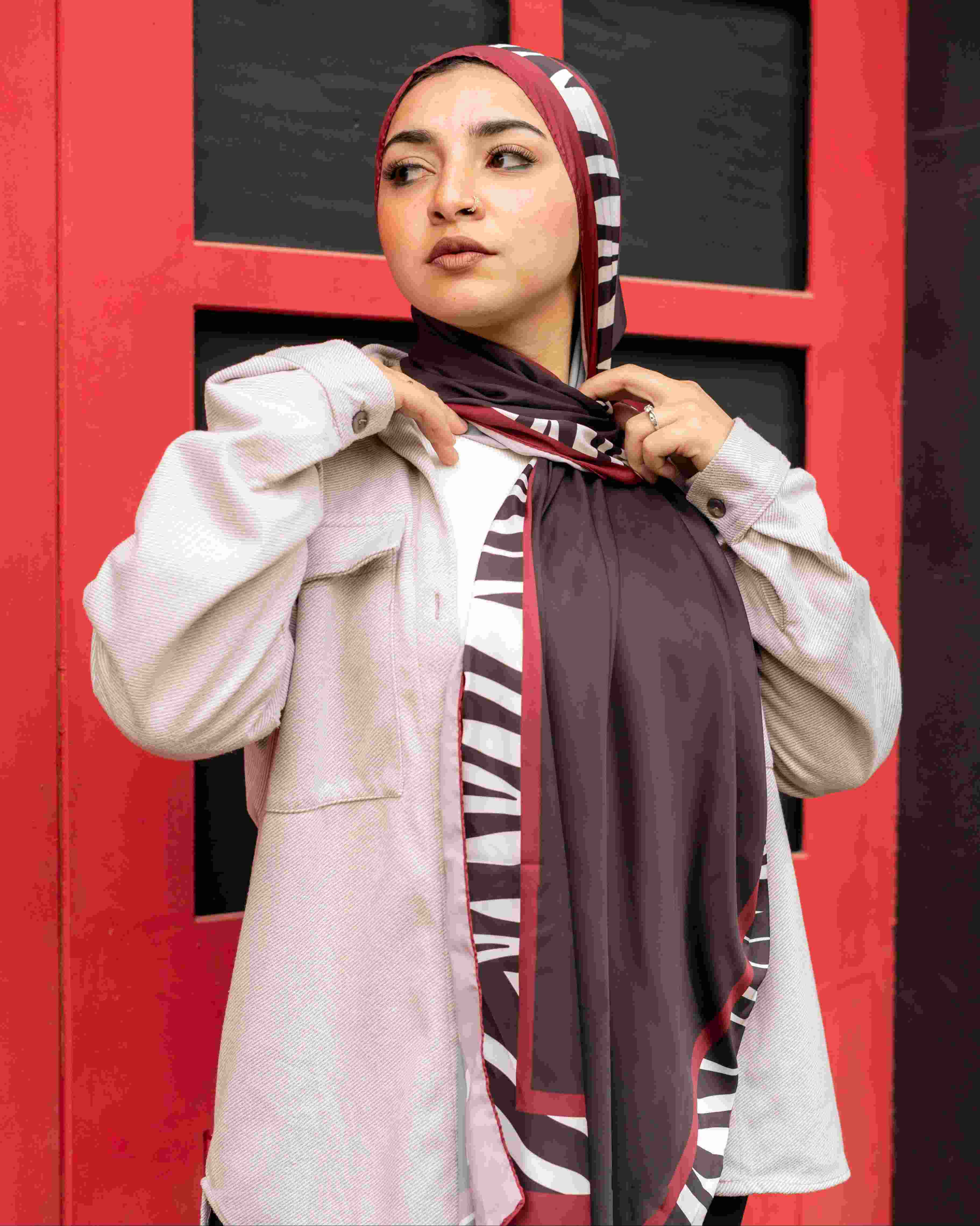 Anaa2 in Satin