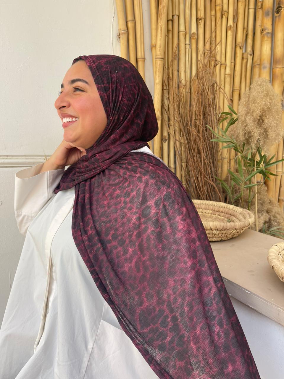 Camelia scarf