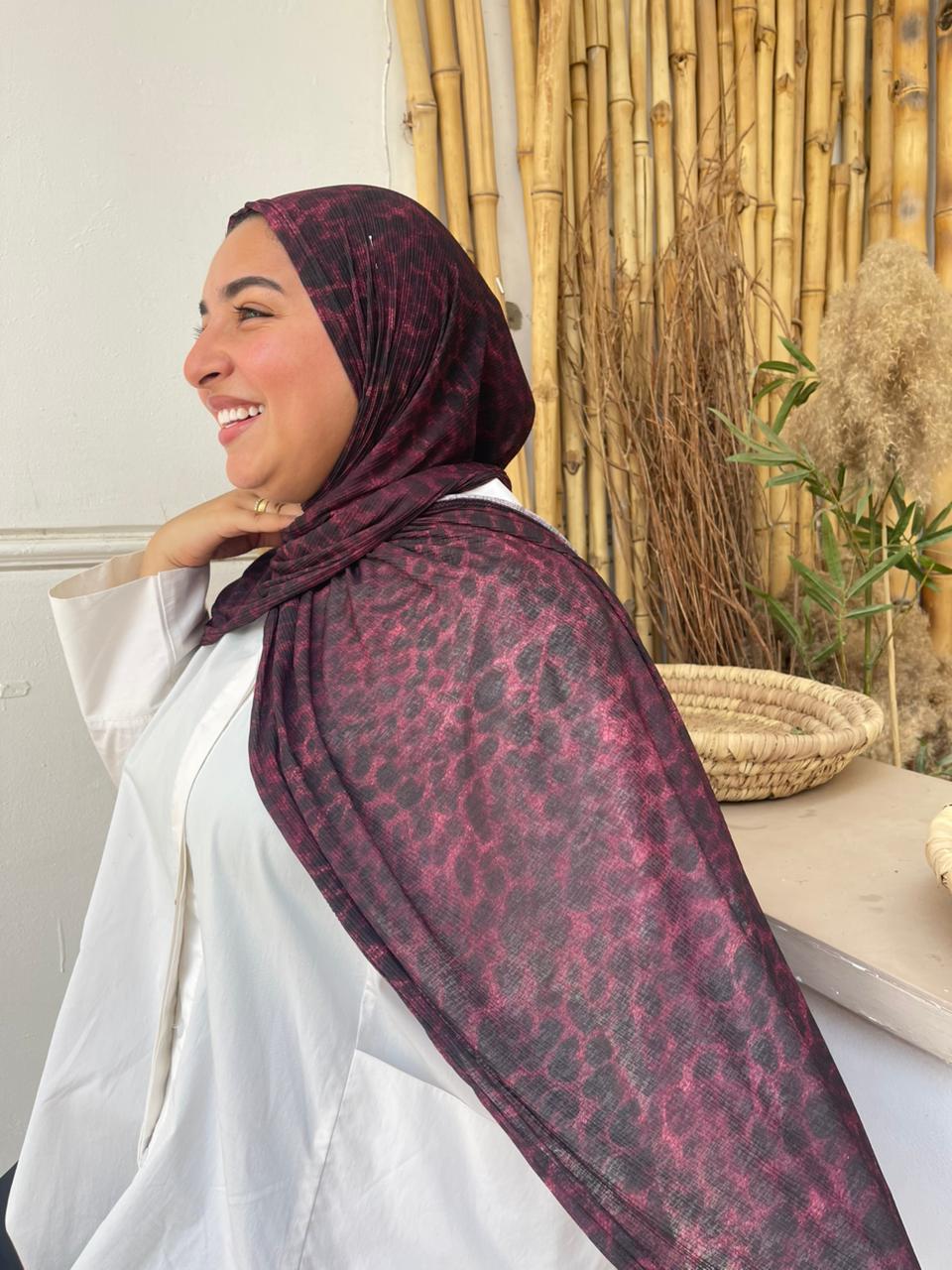 Camelia scarf